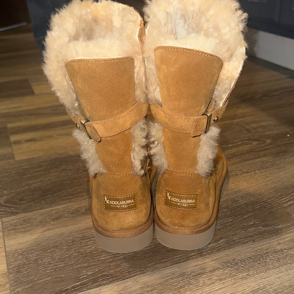 Koolaburra by UGG Chestnut Suede Boots